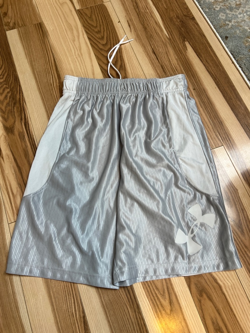 Under Armour Men's Perimeter Basketball Shorts in Mod Gray and Halo Gray